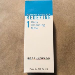 Rodan+Fields Redefine 1 Daily Cleansing Mask